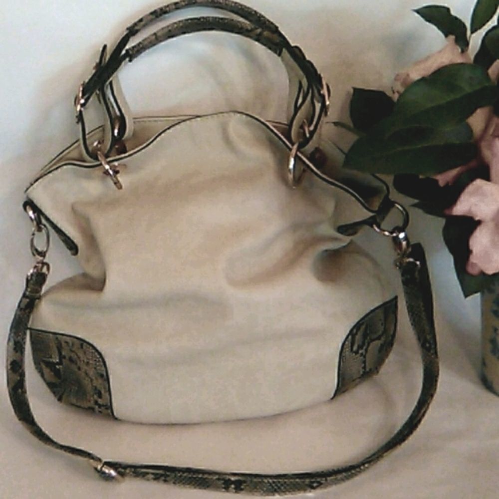 Marks and Spencer Vegan Hobo